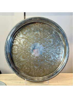 VINTAGE RARE WM ROGERS SILVER PLATE 15” ROUND SERVING TRAY #672 FLOWER